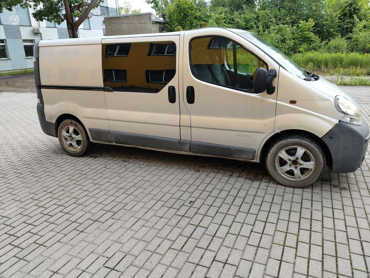 Renault Trafic, пассажирские микроавтобусы