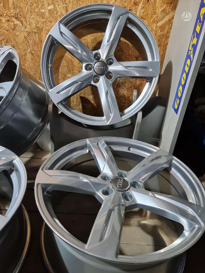 Audi, lengvojo lydinio, R20
