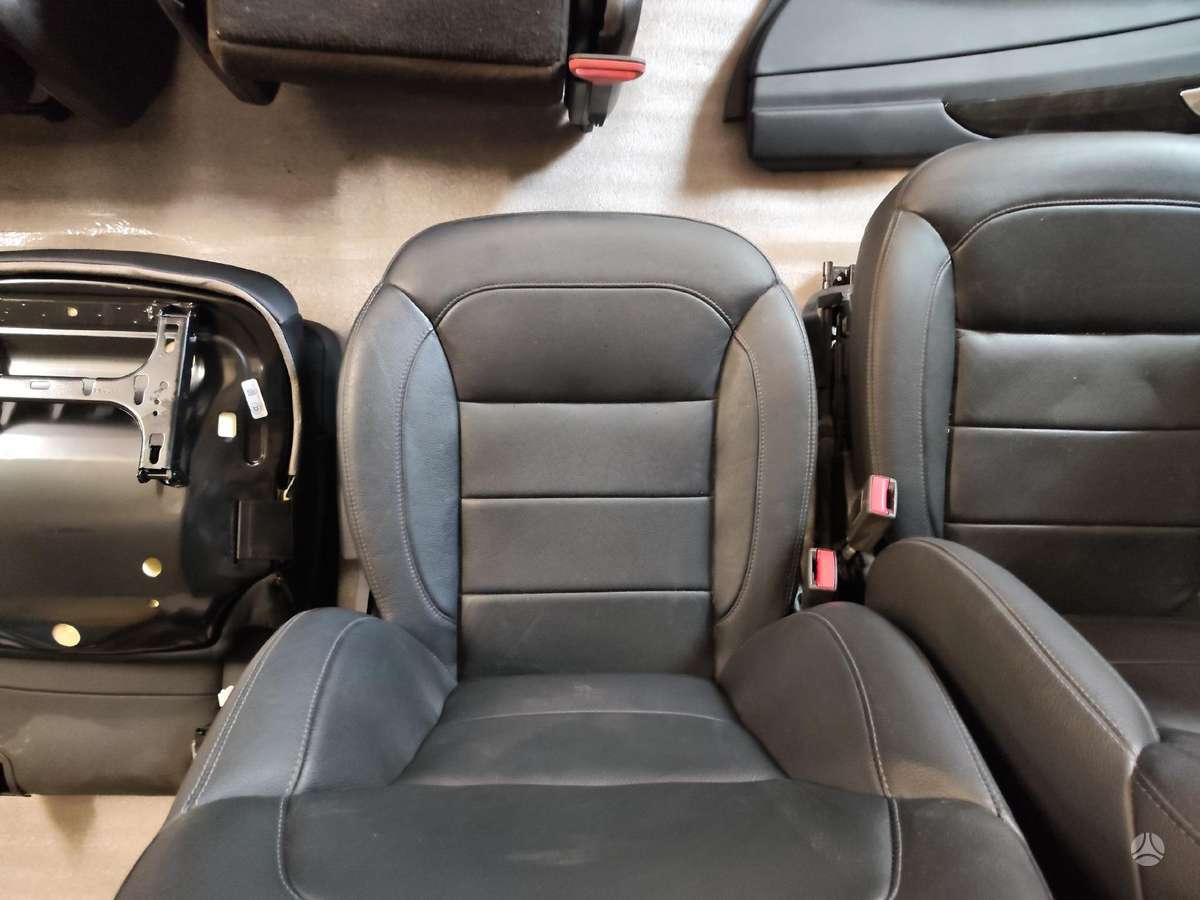Mercedes-Benz GLS klasė Su tv