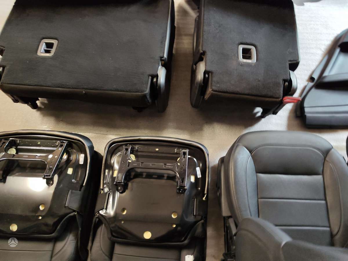 Mercedes-Benz GLS klasė Su tv