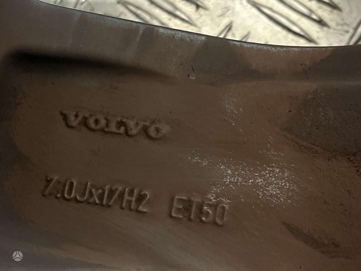 Volvo, light alloy, R17