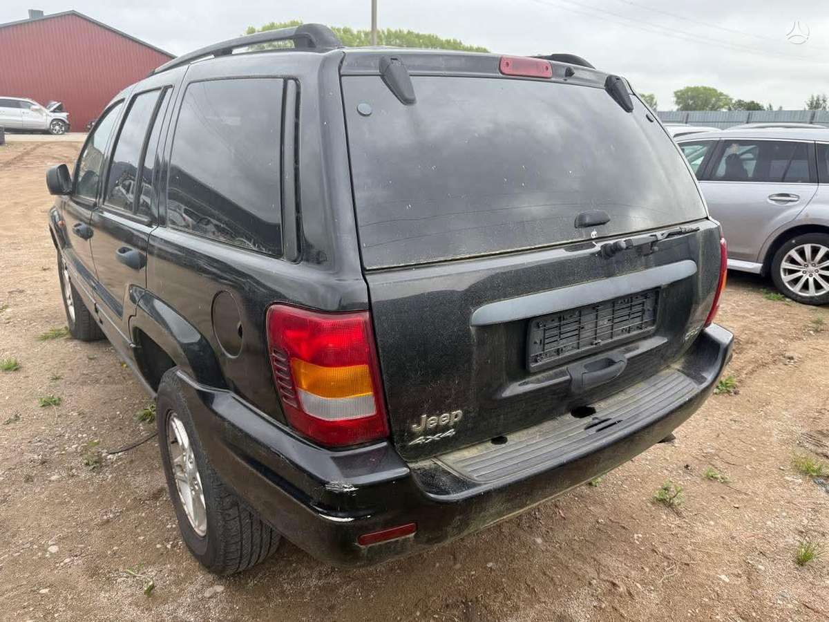 Jeep Grand Cherokee dalimis