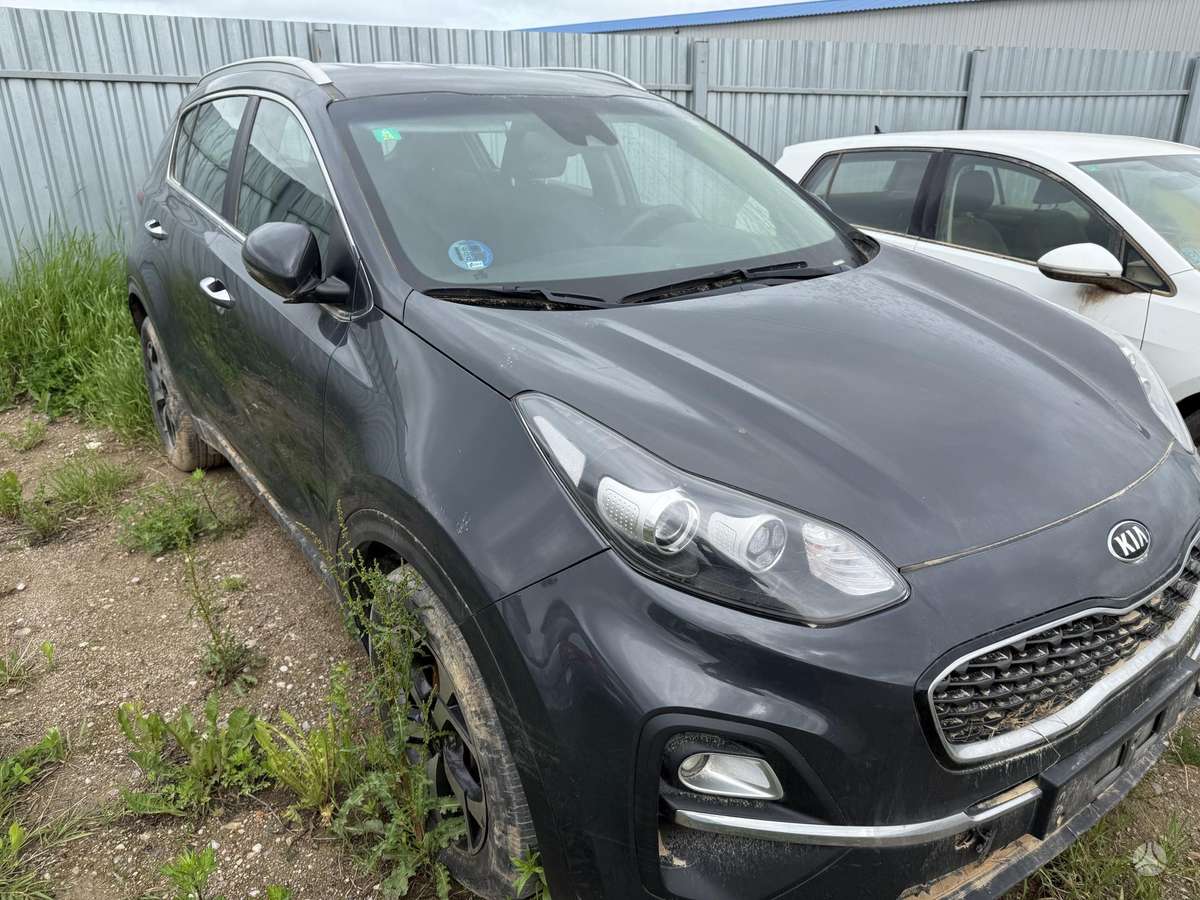 Kia Sportage for parts
