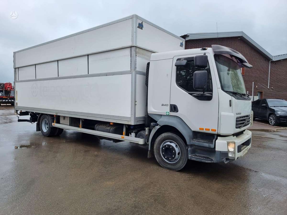 Volvo FL 240, isothermal trucks