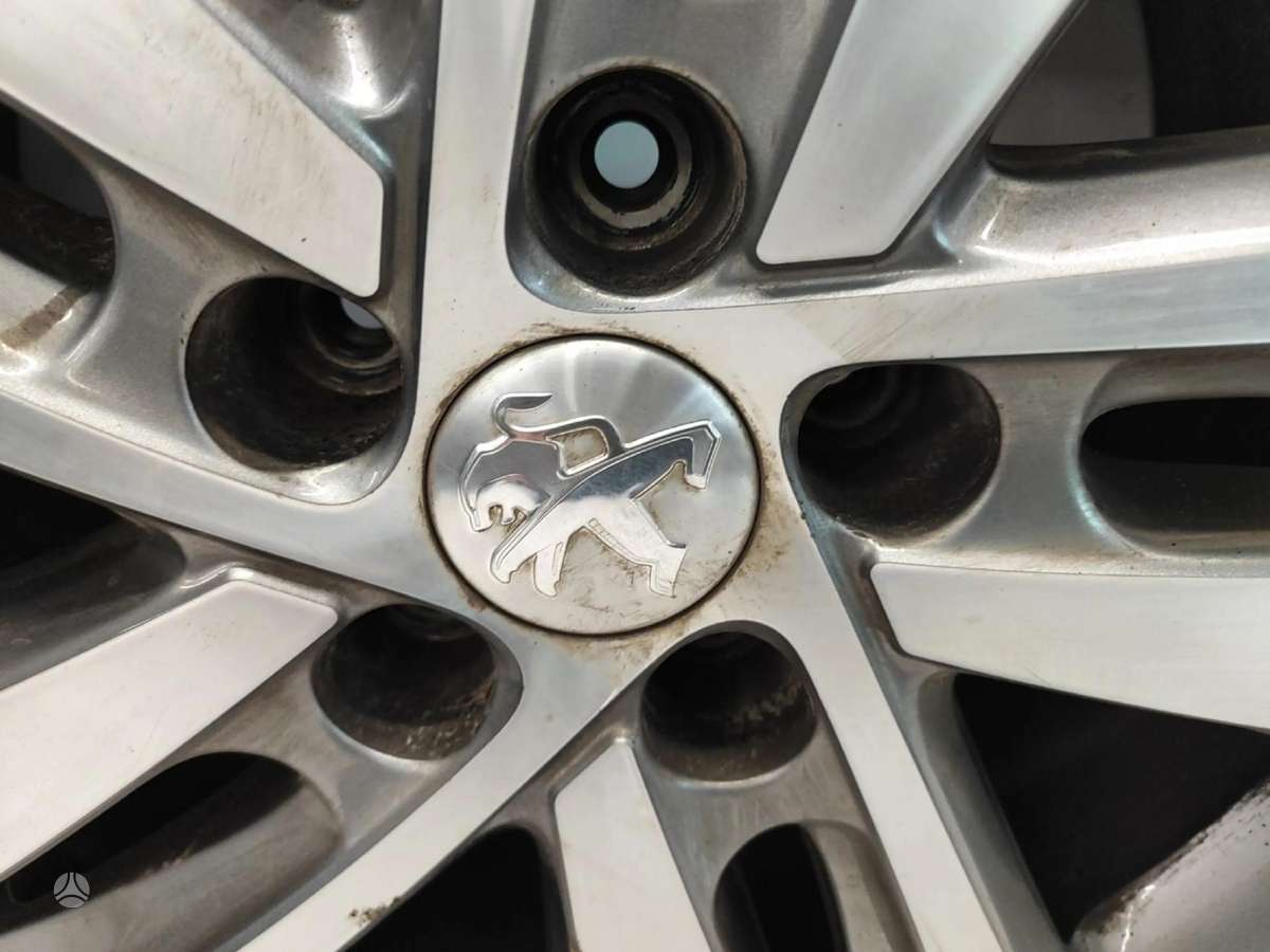 Peugeot TRAVELLER, light alloy, R17