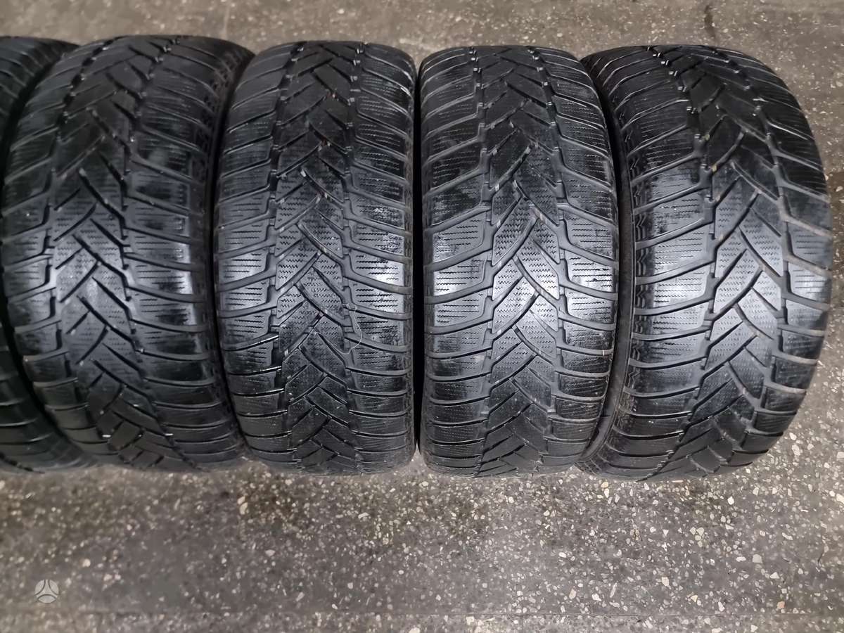 Dunlop, universalios 235/55 R17