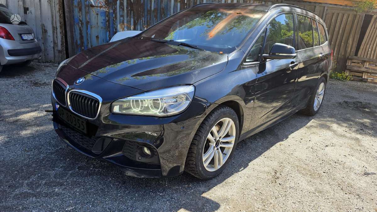 BMW 2 serija
