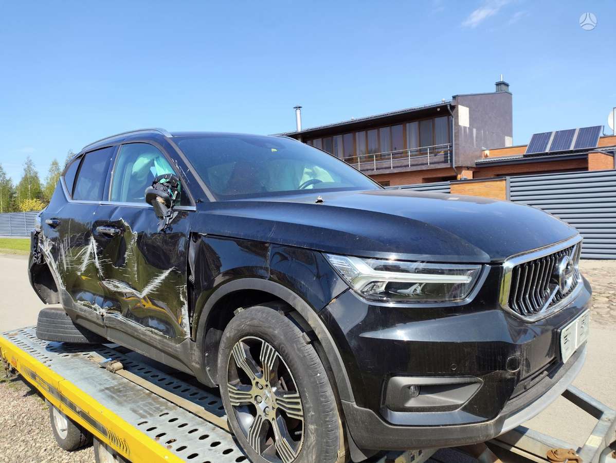 Volvo XC40