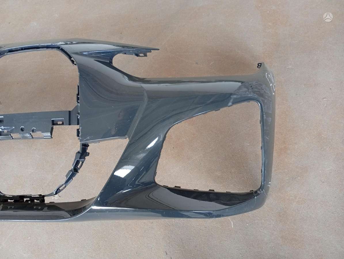 BMW i4 bumpers