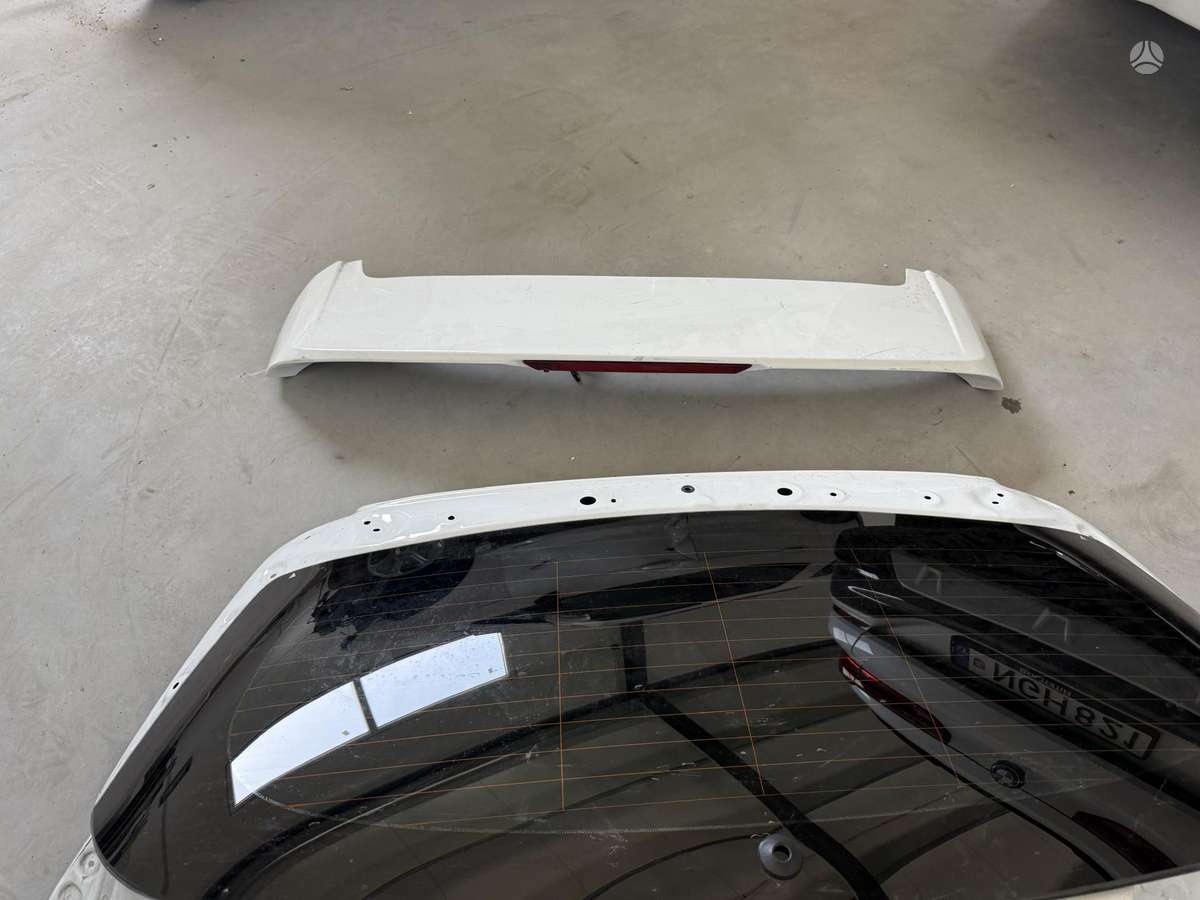 Chevrolet Bolt hood (front, rear)