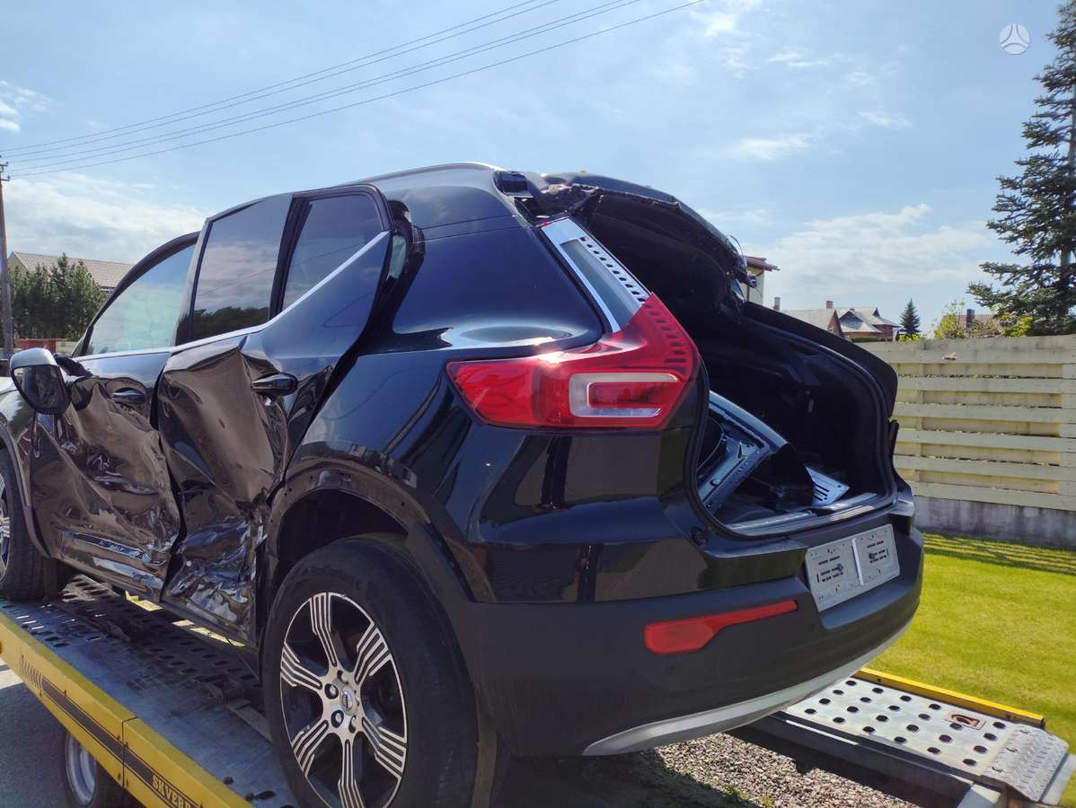 Volvo XC40