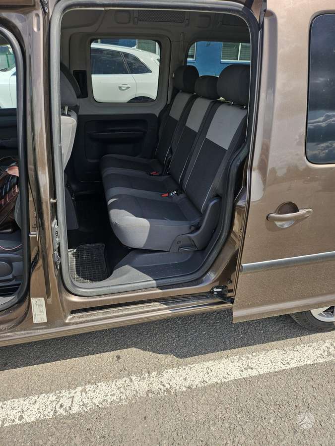 Volkswagen Caddy Maxi, 2.0 l., Минивэн