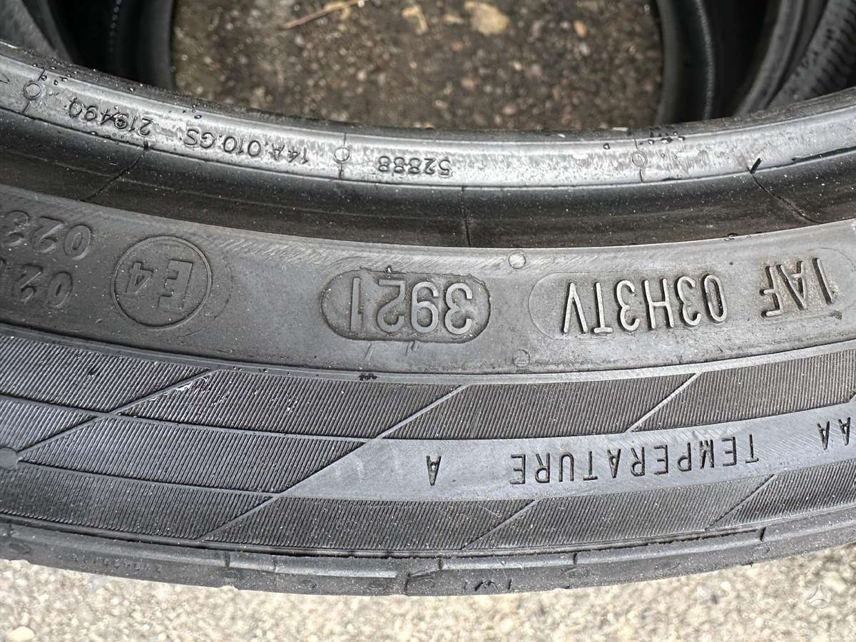 Continental, summer 275/35 R21