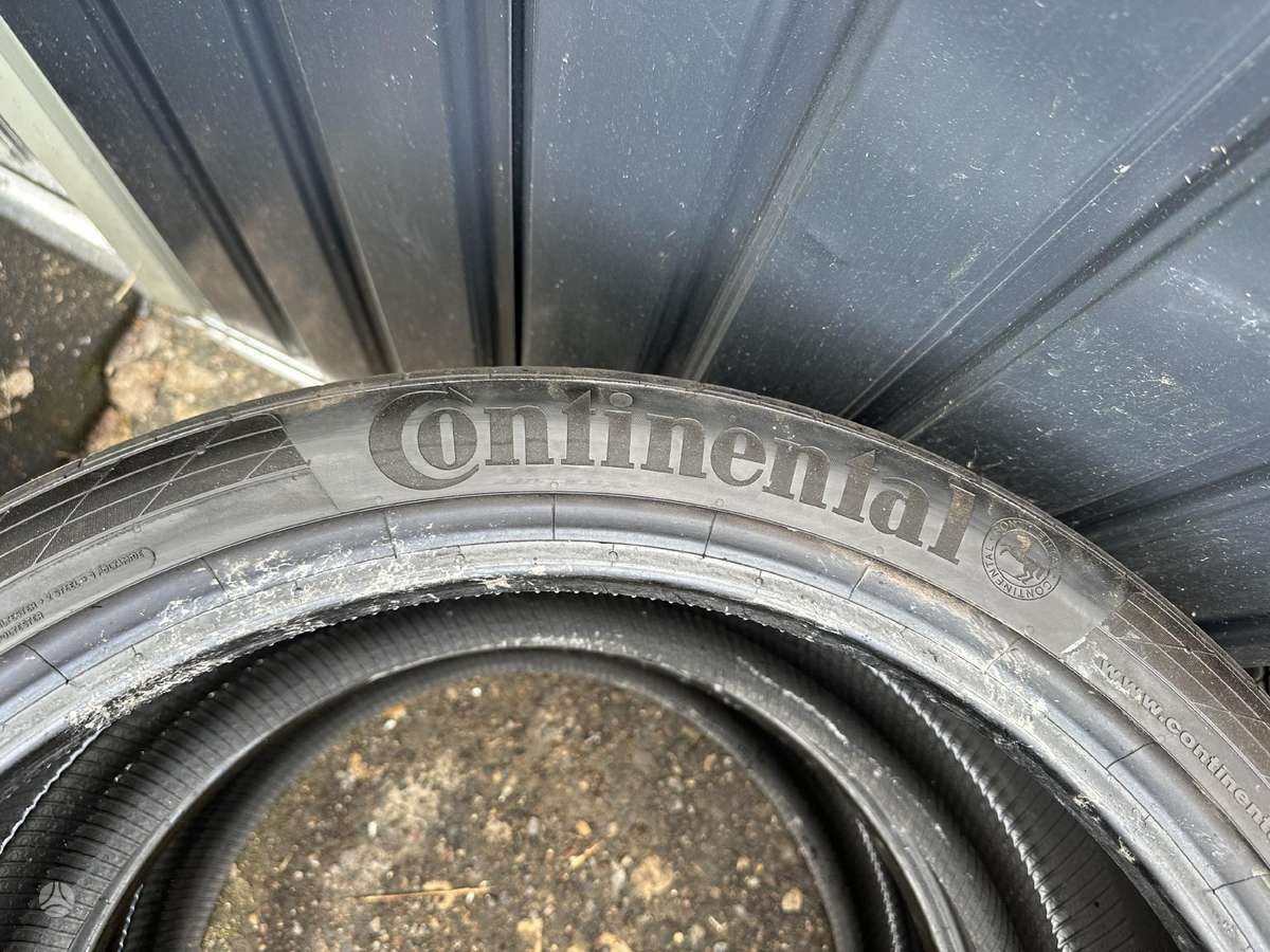 Continental, summer 275/35 R21