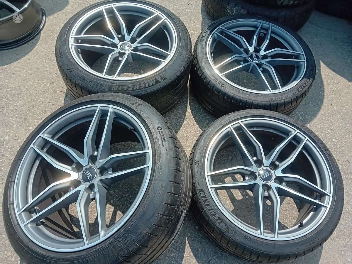 Audi, vieglmetāla, R19