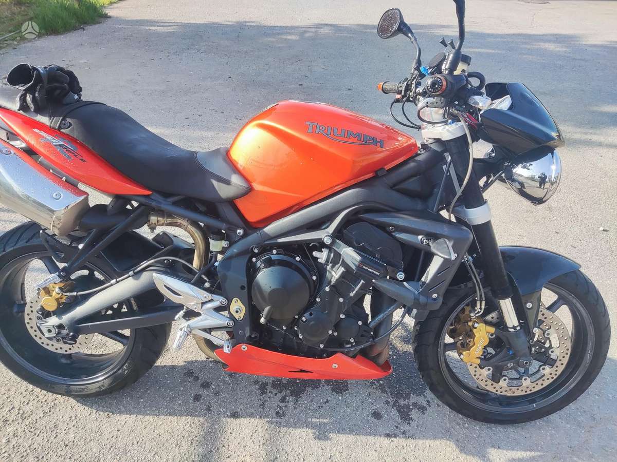 Triumph Street Triple, street / classic