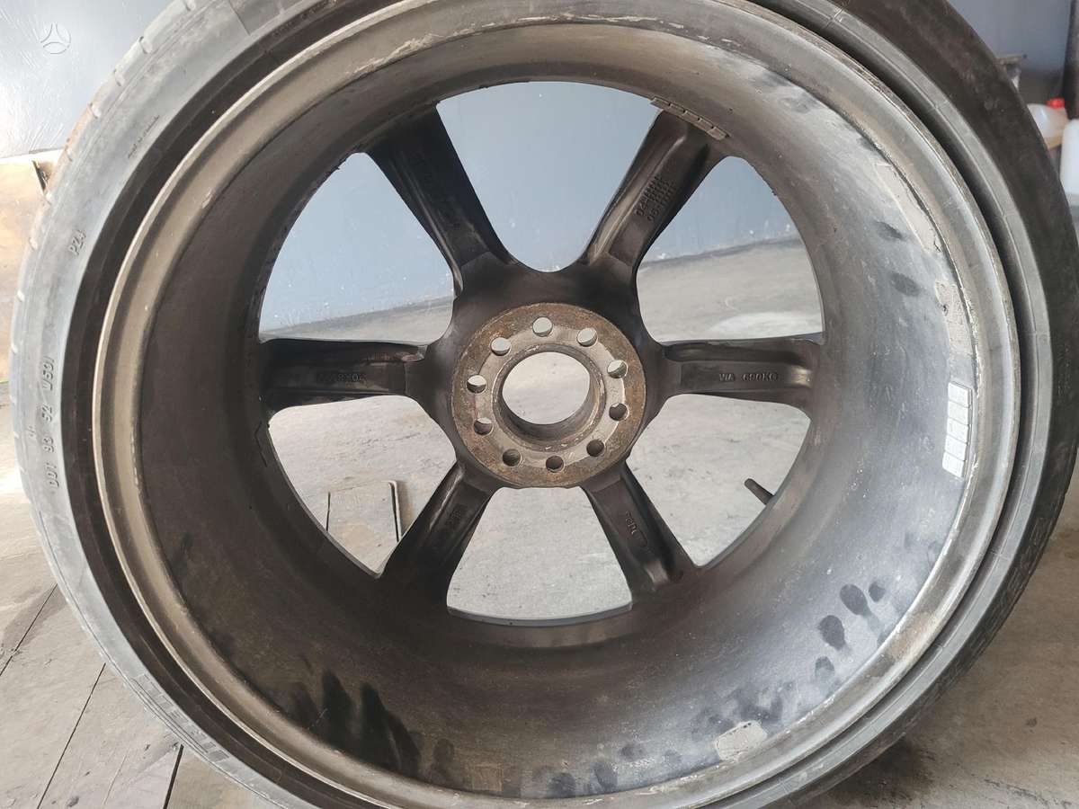 Ace C806, lengvojo lydinio, R20