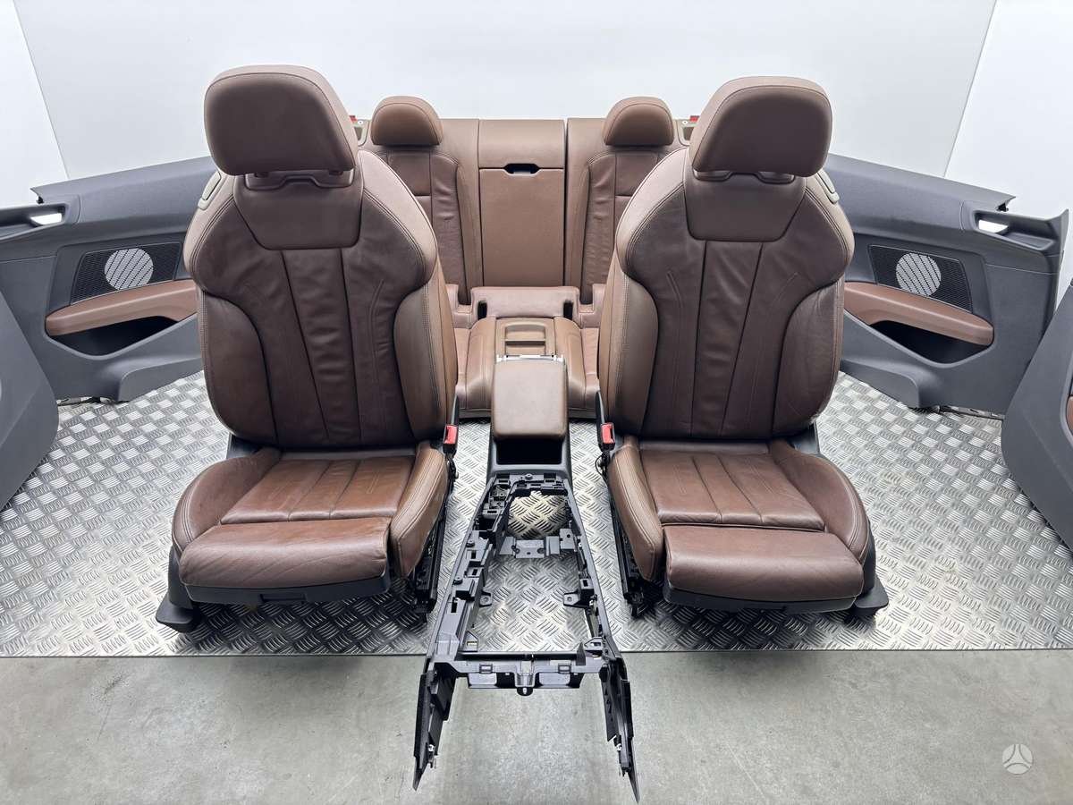 Audi A5 salono detalės