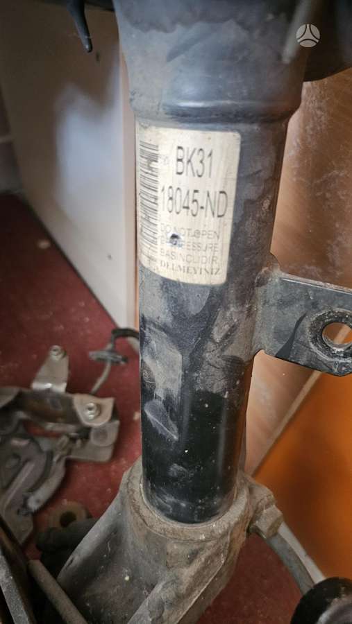 Ford Transit važiuoklės, transmisijos dalys