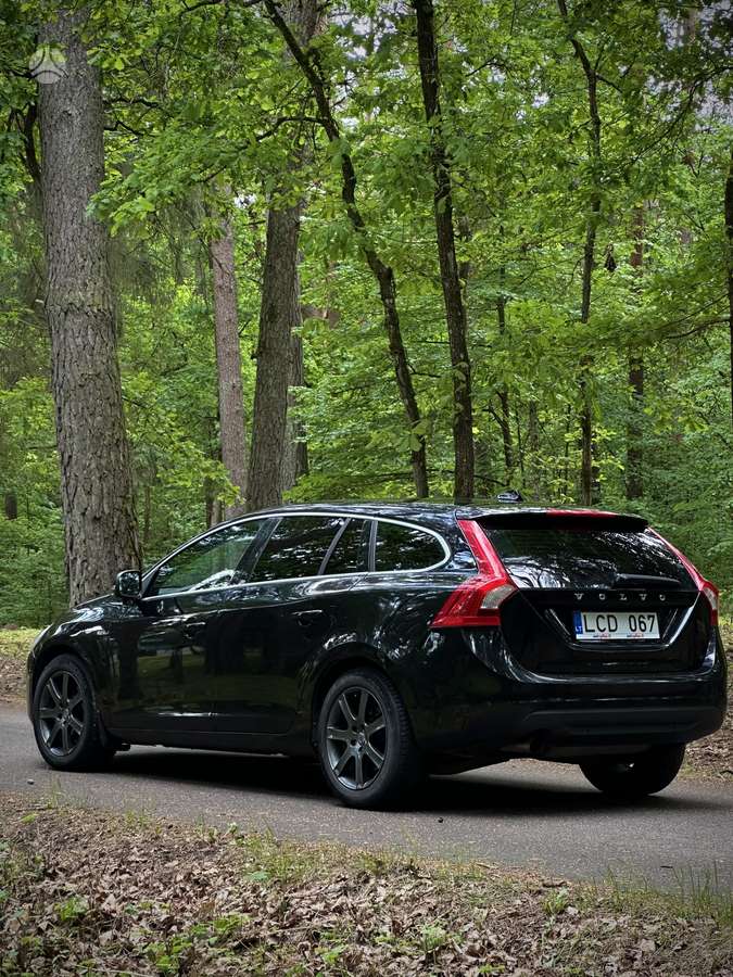 Volvo V60, 2.0 l., Универсал