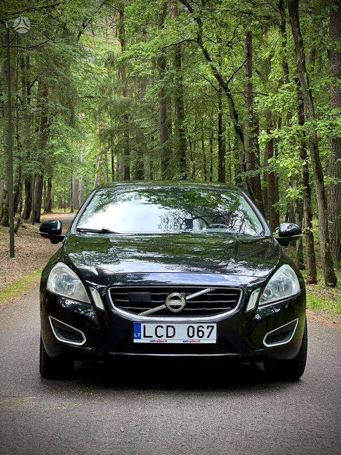 Volvo V60, 2.0 l., universalas