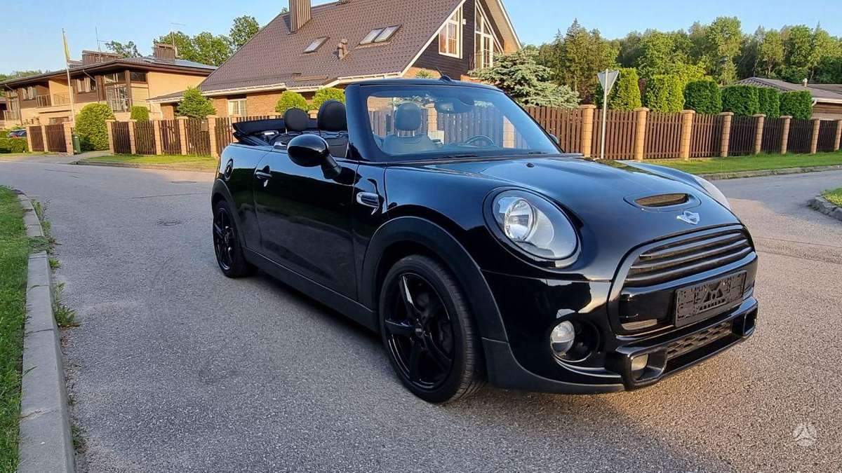 Mini Cooper S, 2.0 l., convertible