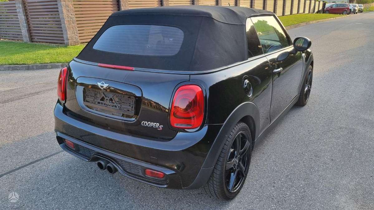 Mini Cooper S, 2.0 l., convertible