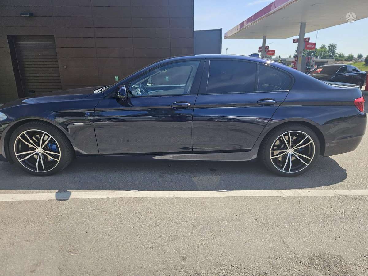 BMW 535, 3.0 l., Седан