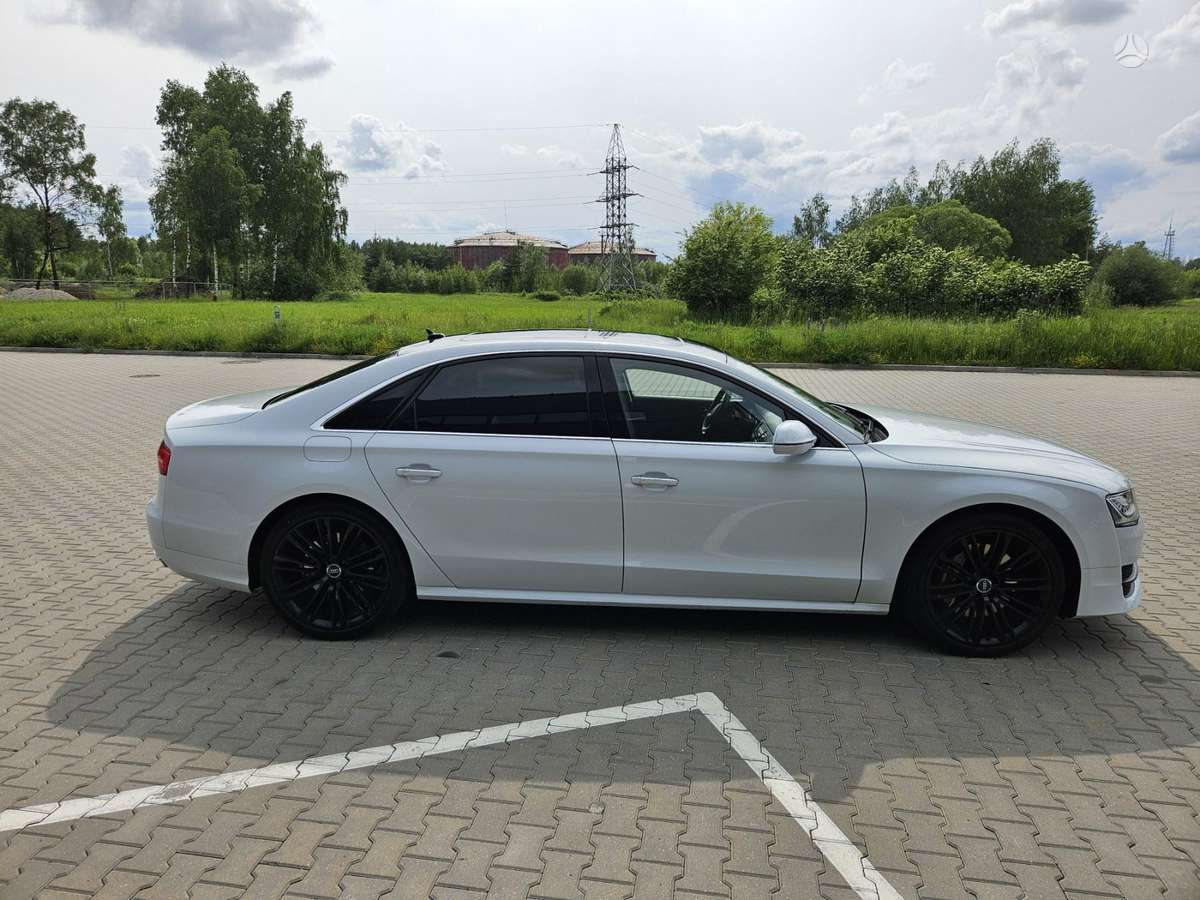 Audi A8 L, 3.0 l., limousine