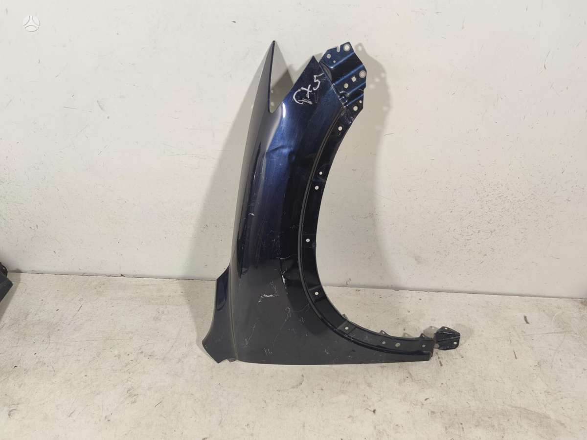 Mazda CX-5 fenders, front grill