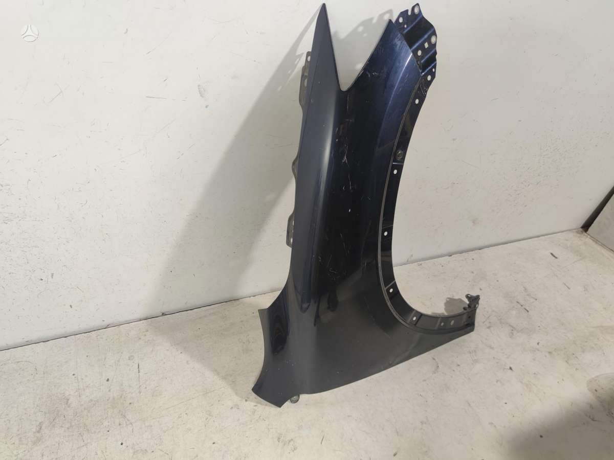 Mazda CX-5 fenders, front grill