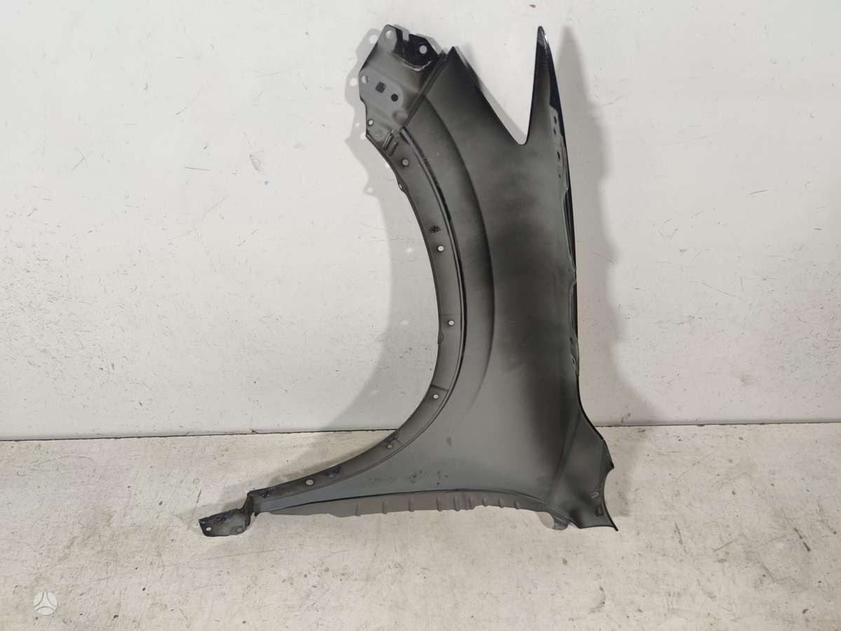 Mazda CX-5 fenders, front grill