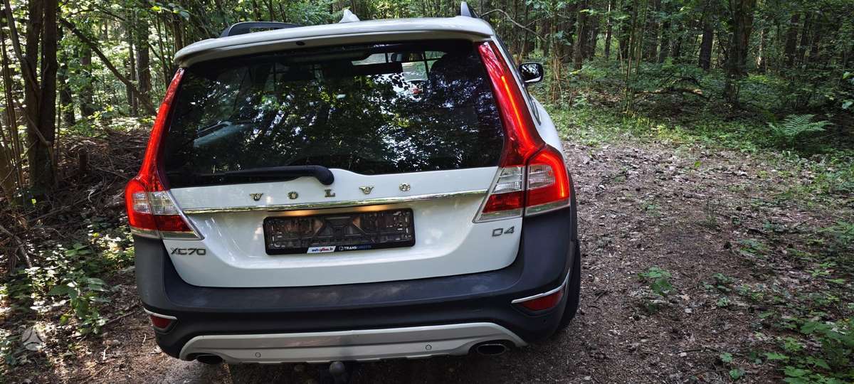 Volvo XC70, 2.0 l., wagon