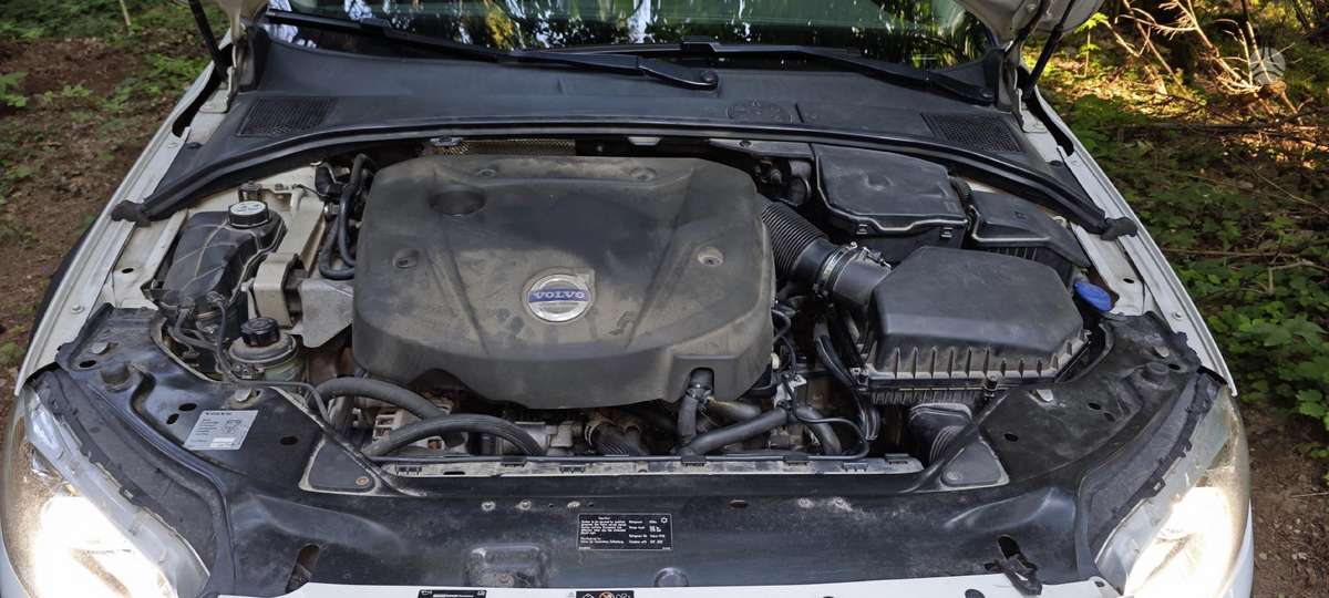Volvo XC70, 2.0 l., Универсал