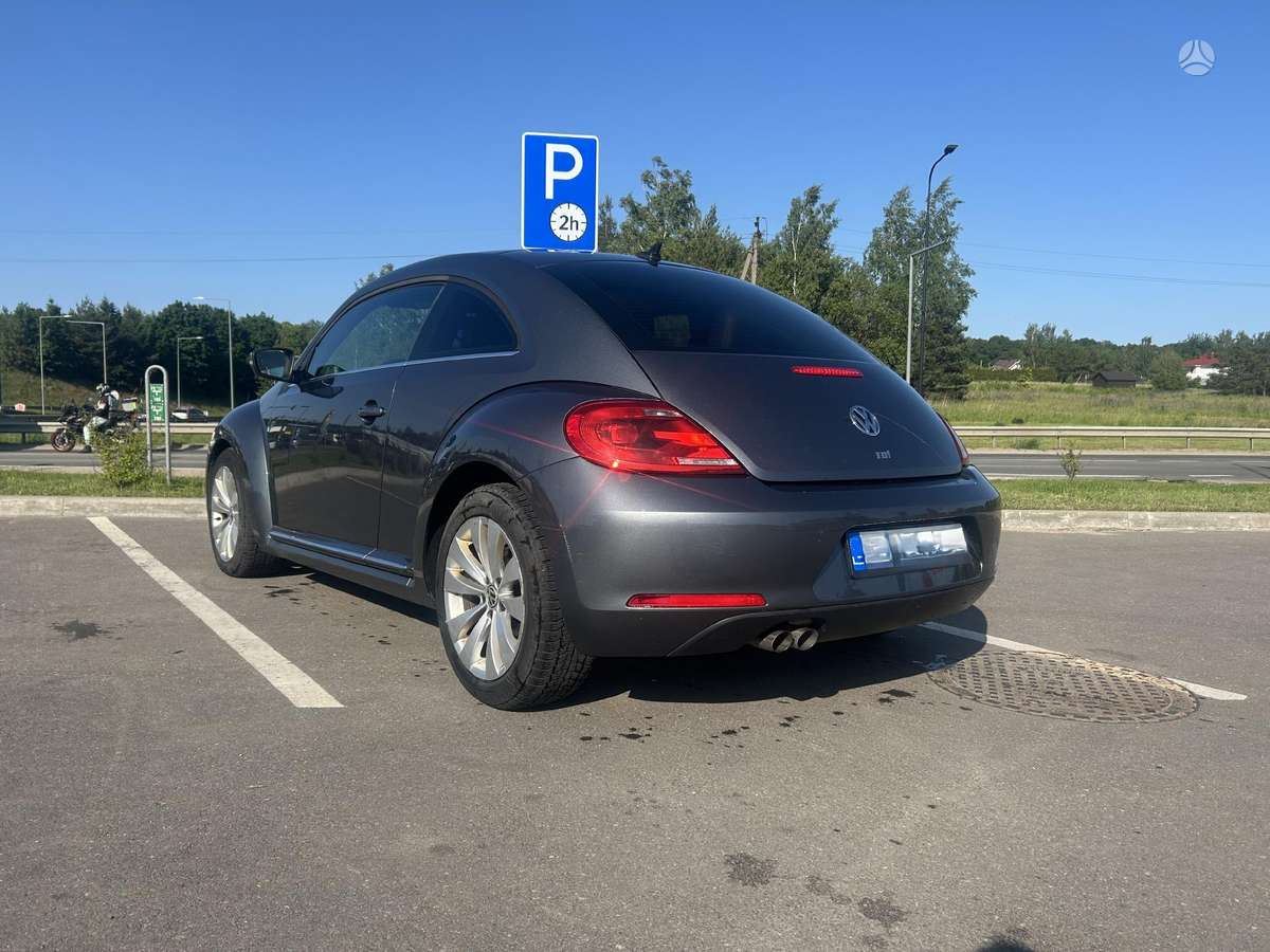 Volkswagen Beetle, 2.0 l., hatchback
