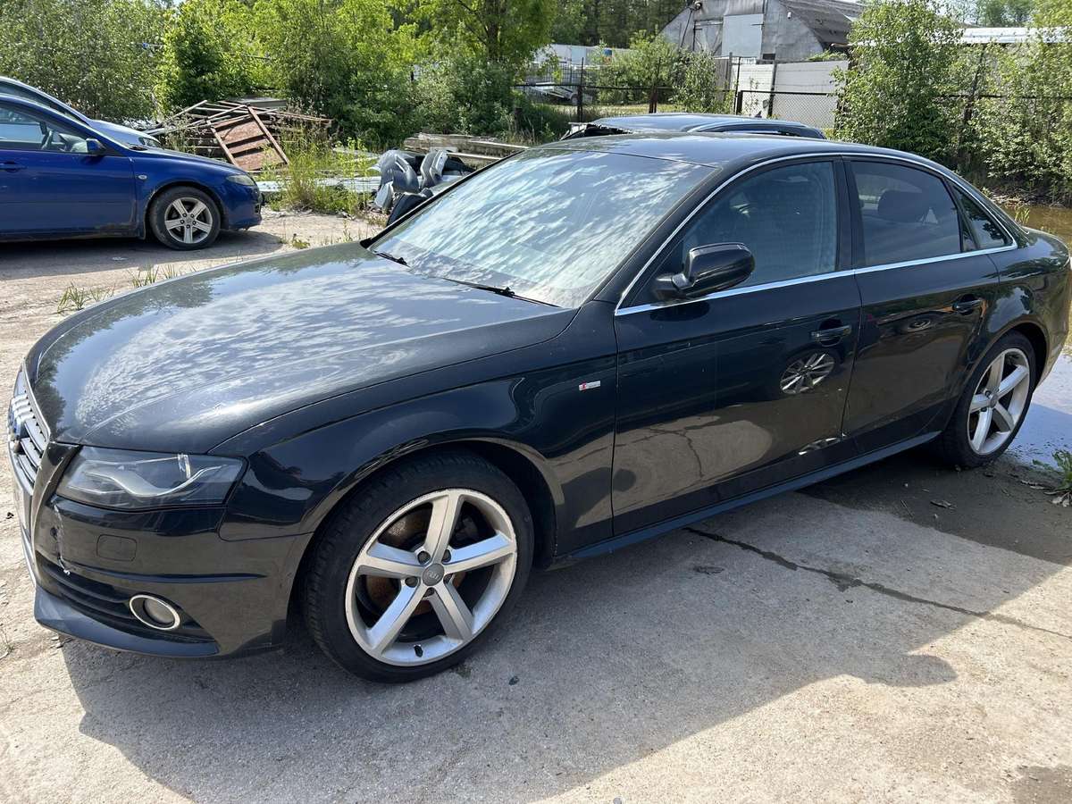 Audi A4 Dalis pristatome