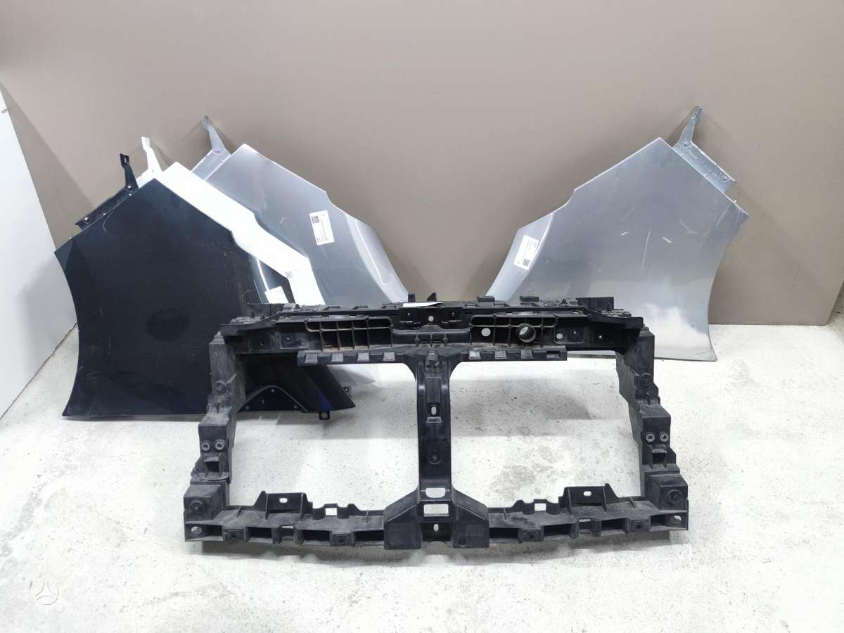 Renault Trafic bumpers, fenders