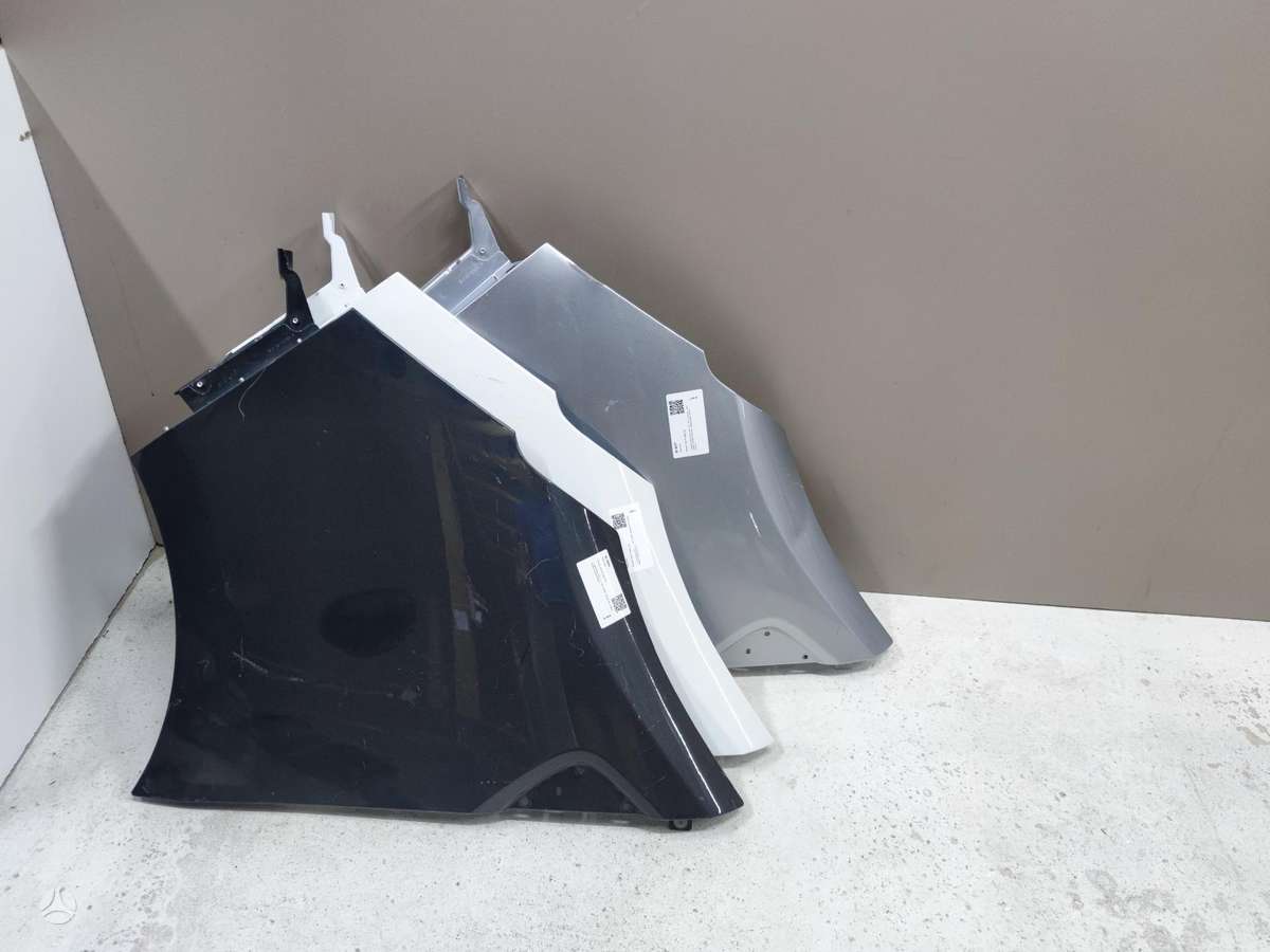 Renault Trafic bumpers, fenders