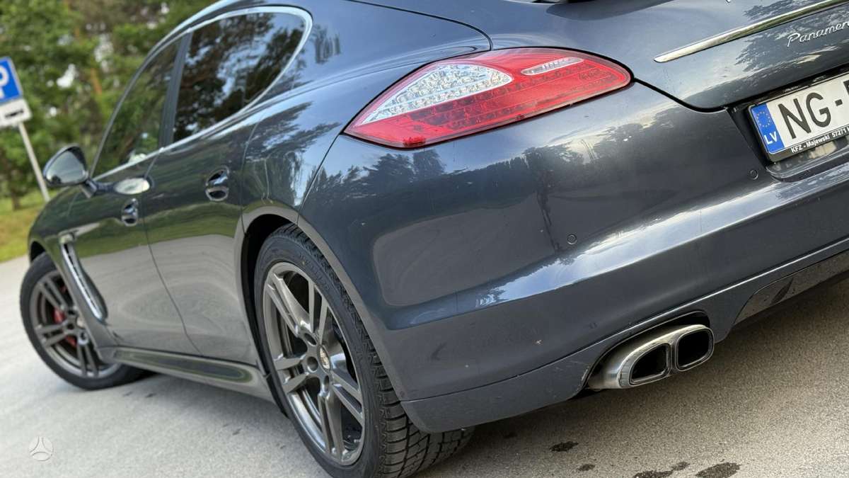 Porsche Panamera, 4.8 l., Хэтчбек