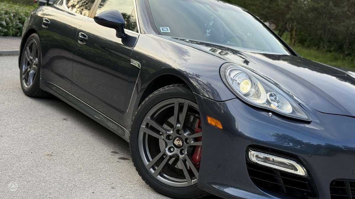 Porsche Panamera, 4.8 l., hatchback