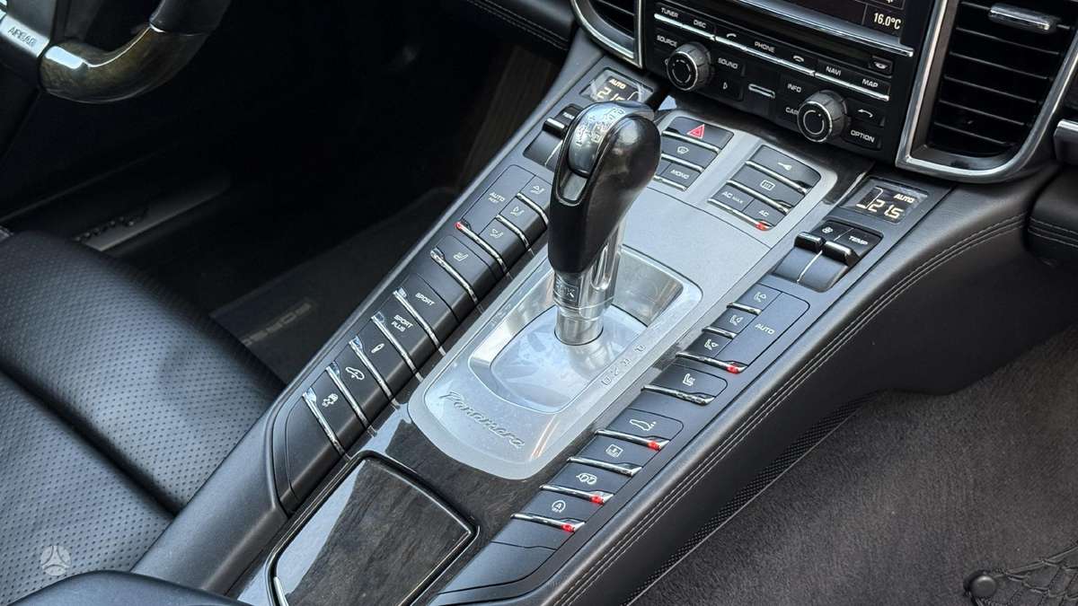 Porsche Panamera, 4.8 l., hatchback