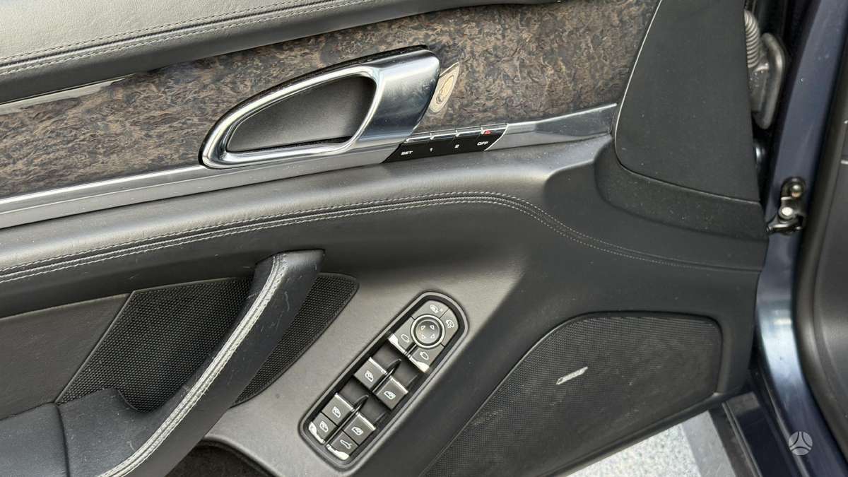 Porsche Panamera, 4.8 l., hatchback