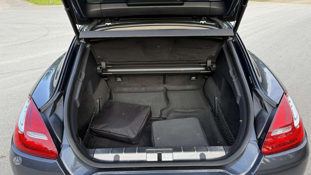 Porsche Panamera, 4.8 l., hatchback
