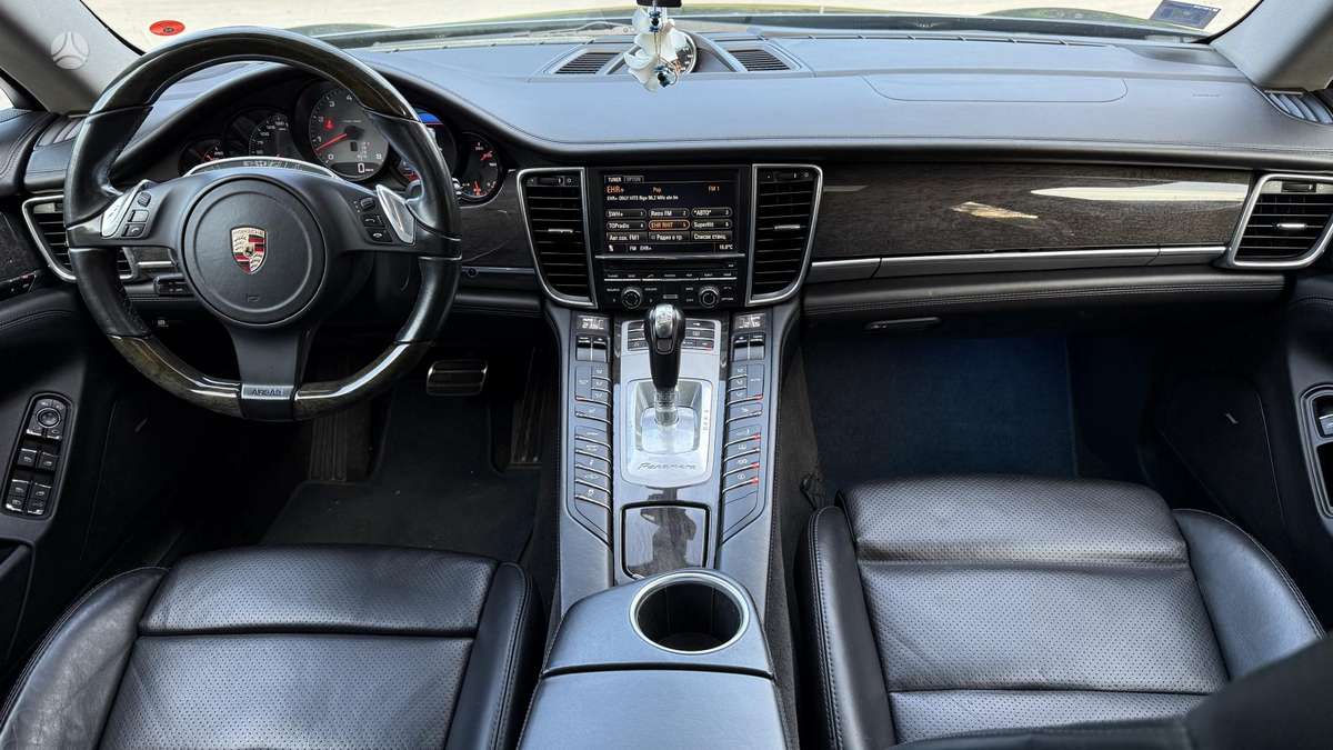 Porsche Panamera, 4.8 l., Хэтчбек