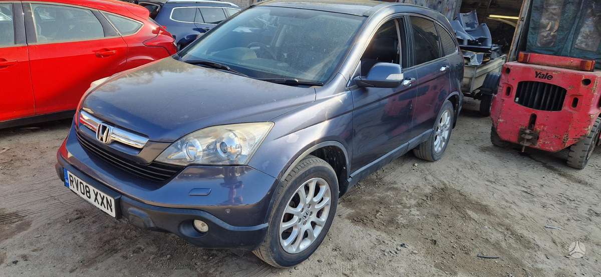 Honda CR-V for parts