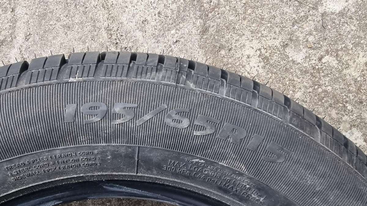 Goodyear Eagle Touring NCT 3, летние 195/65 R15