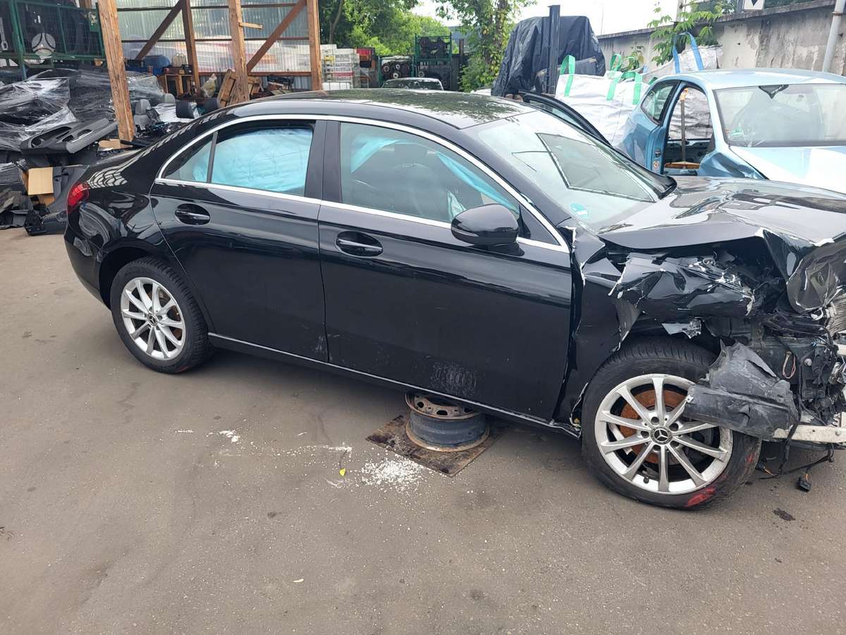 Mercedes-Benz A klasė по частям