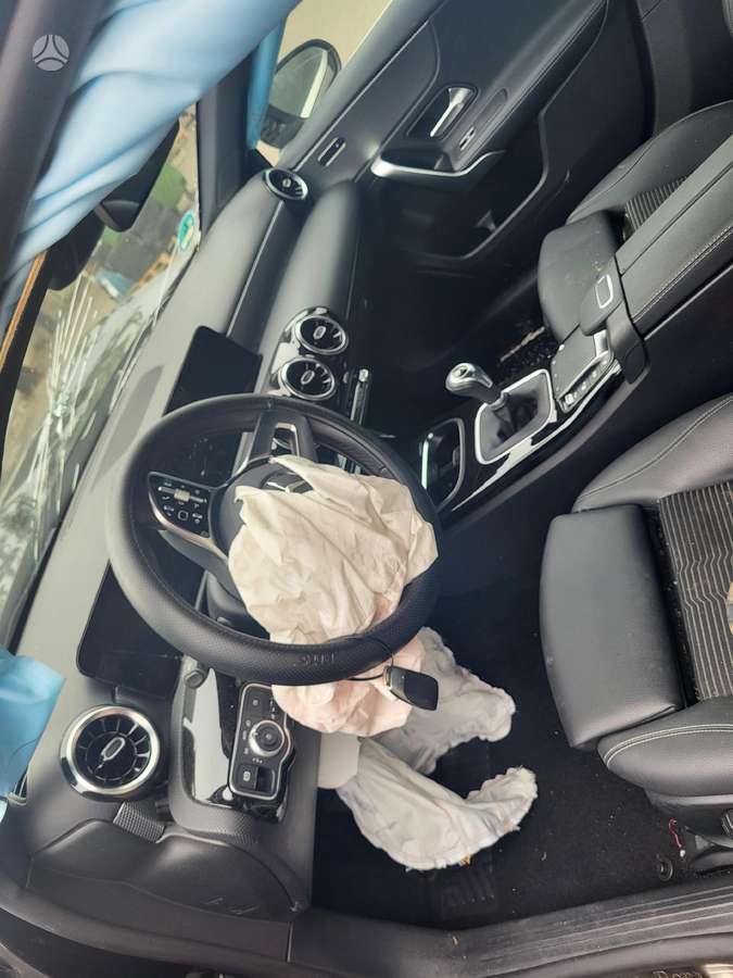 Mercedes-Benz A klasė dalimis