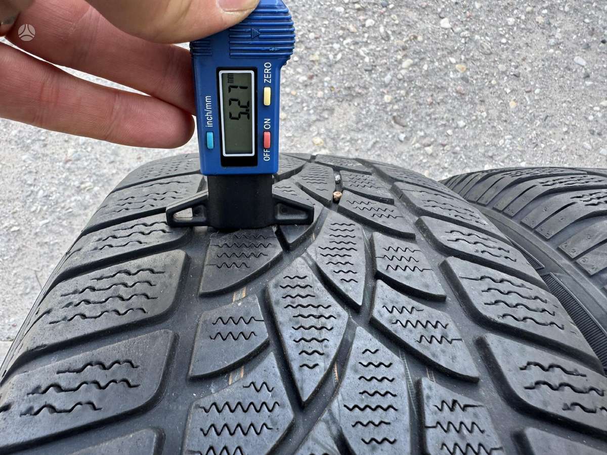 Dunlop 4-5mm, universalios 225/55 R17