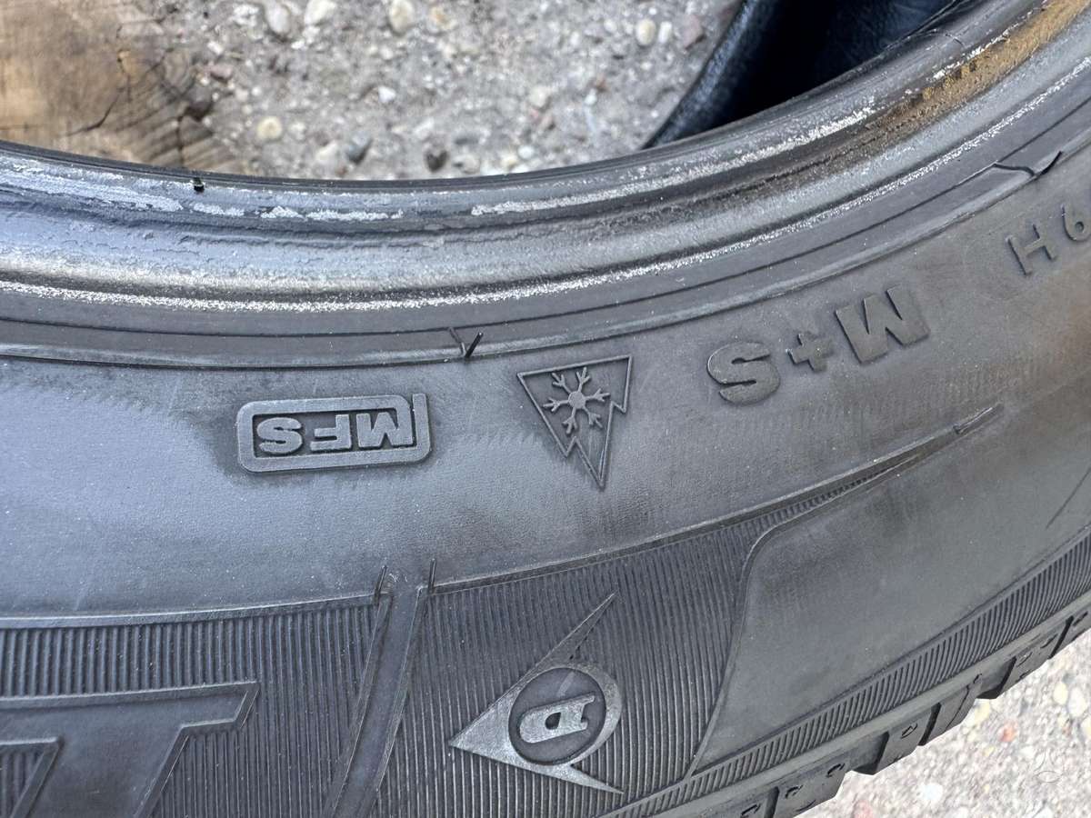 Dunlop 4-5mm, universalios 225/55 R17